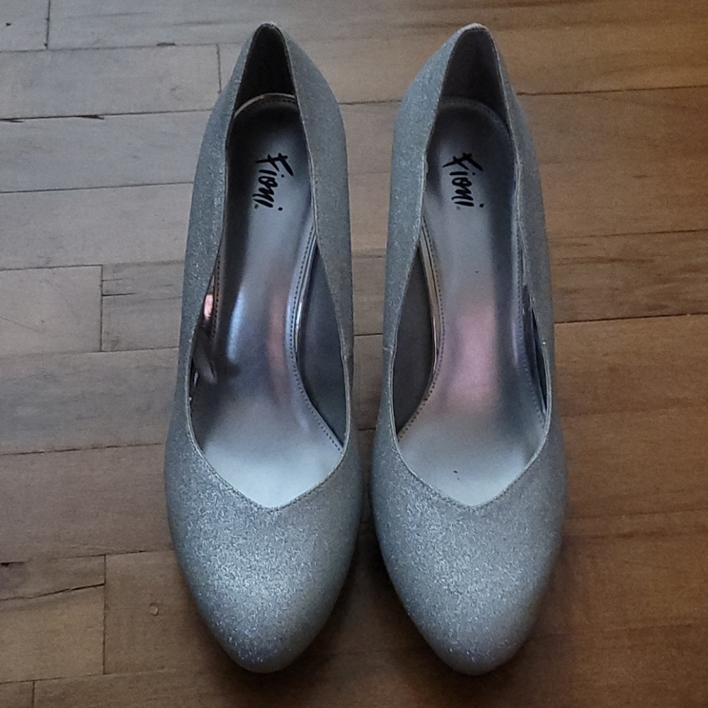 Heels. Silver Glitter. Size 11